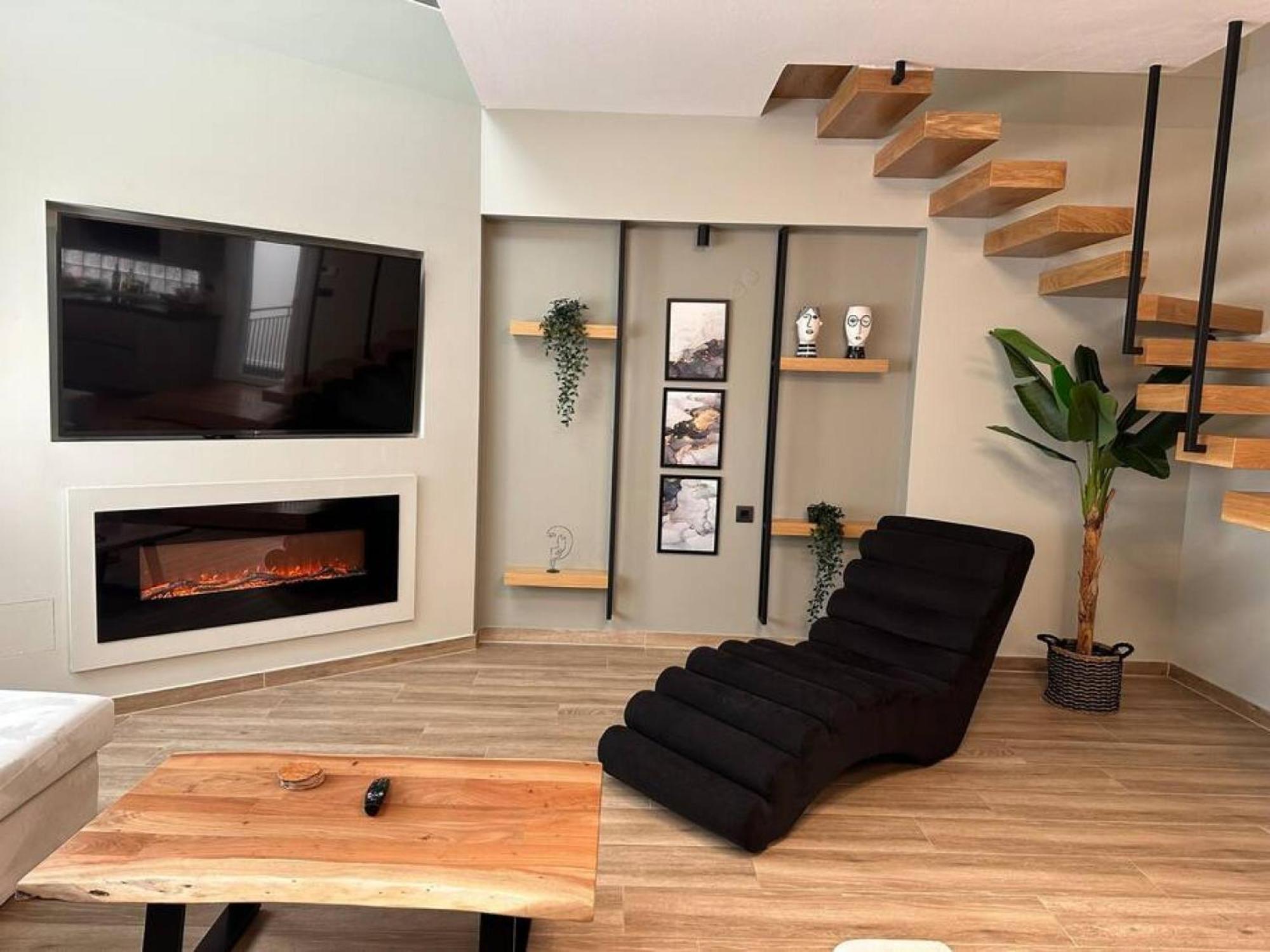 Luxurious Maisonette In ヨアニナ エクステリア 写真