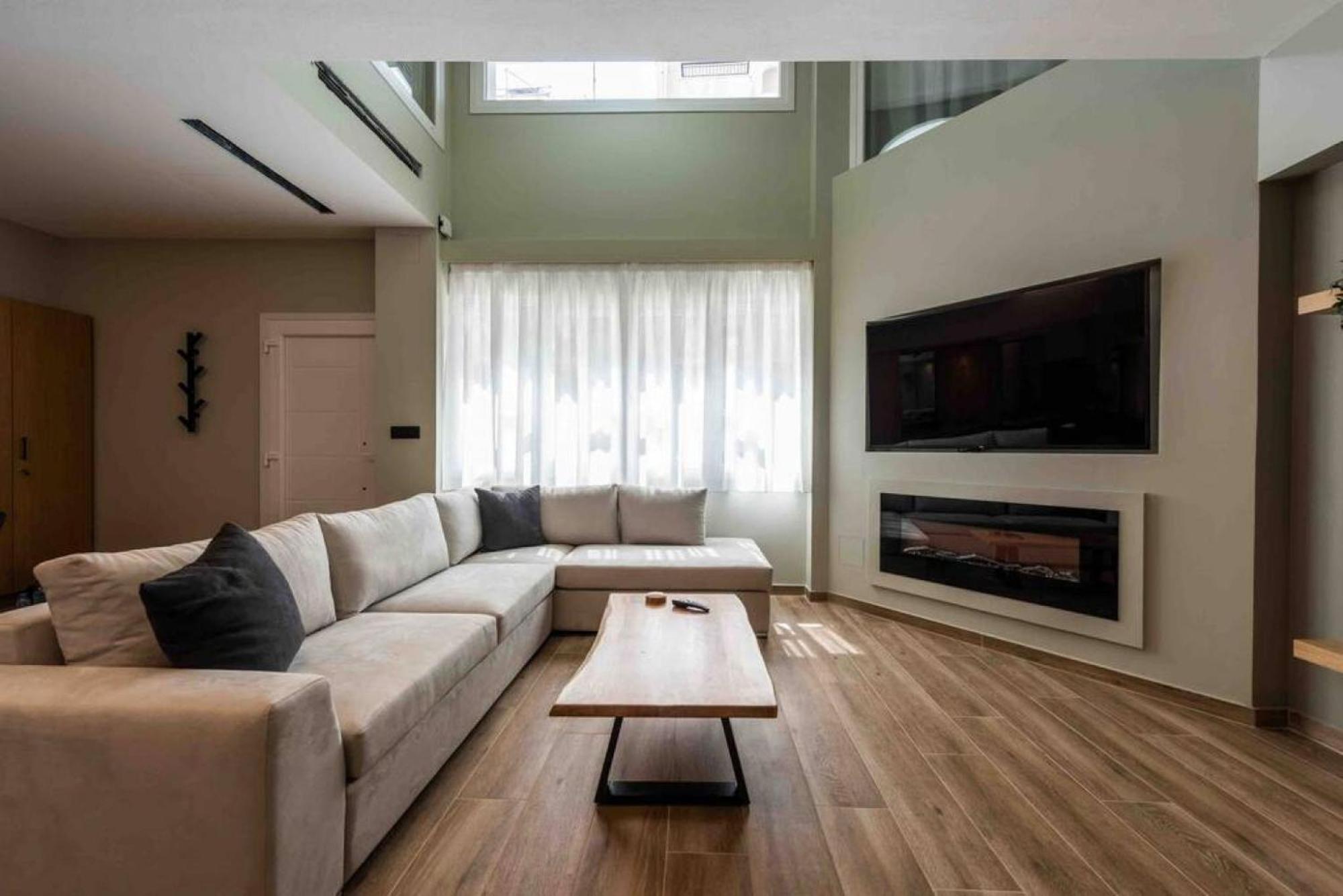 Luxurious Maisonette In ヨアニナ エクステリア 写真